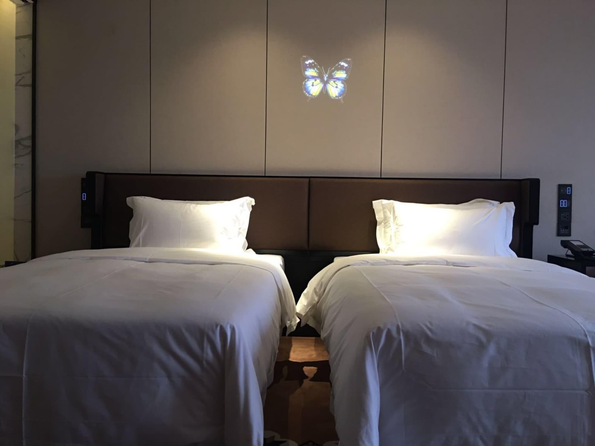 Paco Hotel Dongpu Guanghzou -Free Shuttle Bus For Canton Fair Екстер'єр фото