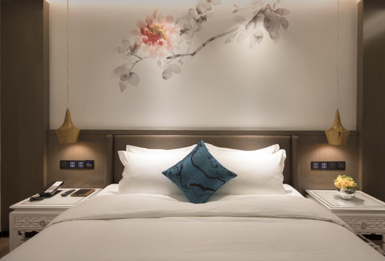 Paco Hotel Dongpu Guanghzou -Free Shuttle Bus For Canton Fair Екстер'єр фото