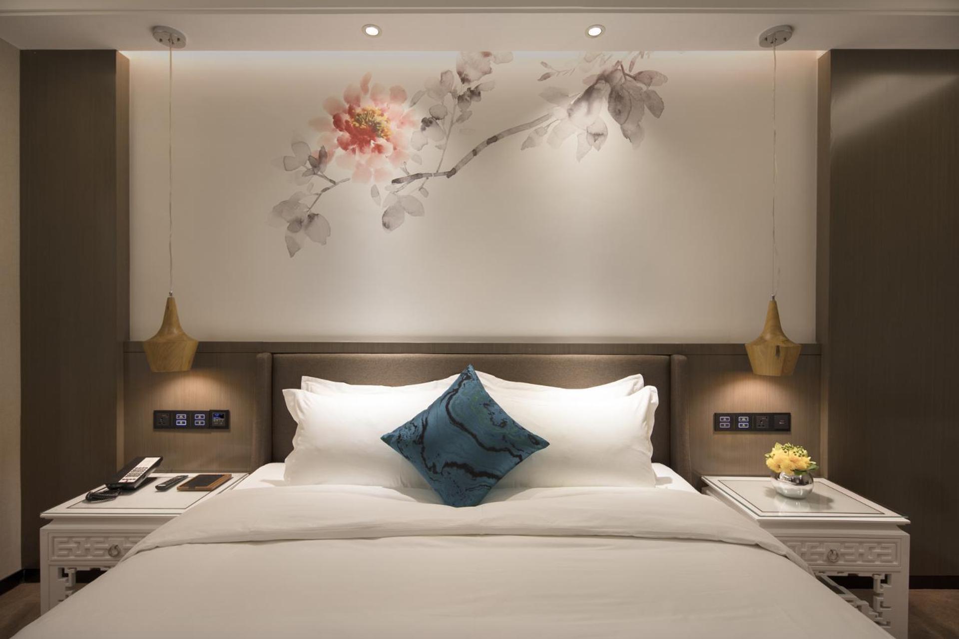 Paco Hotel Dongpu Guanghzou -Free Shuttle Bus For Canton Fair Екстер'єр фото